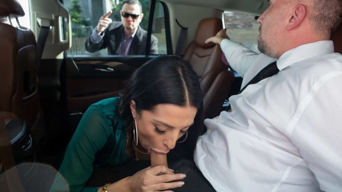 Fucking in the car homemade