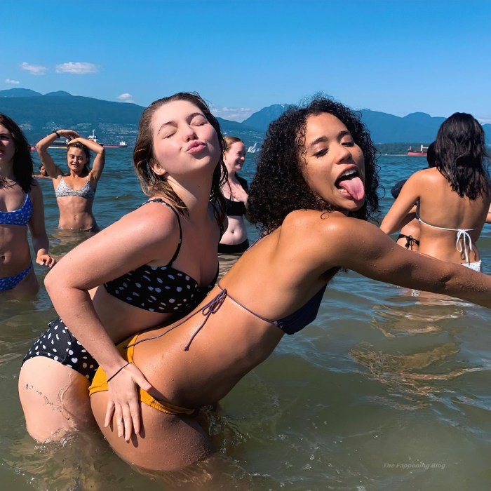 Courtney is erotic