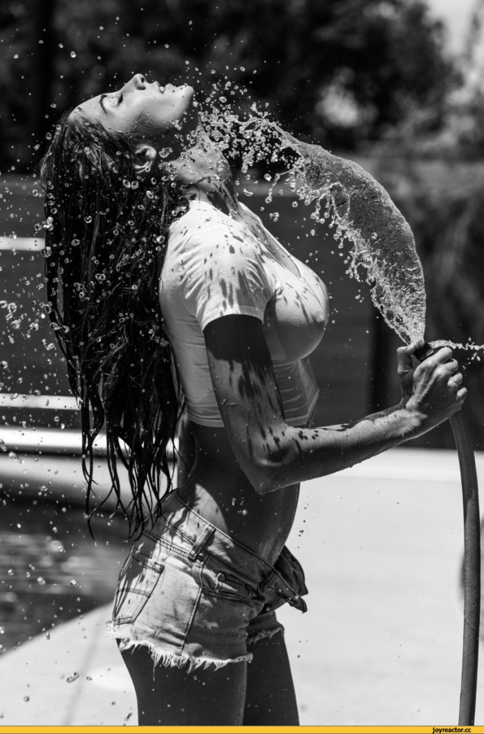 Kasey Warner Feet 3000x3000