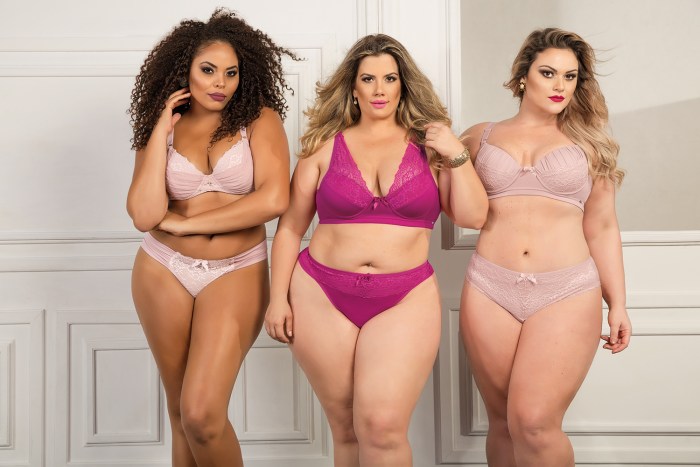 Fat women with a big back