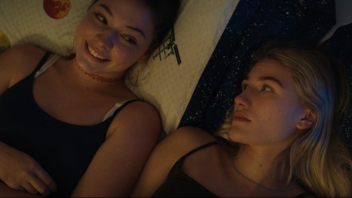 Sonya Tayurskaya Maxim 2020