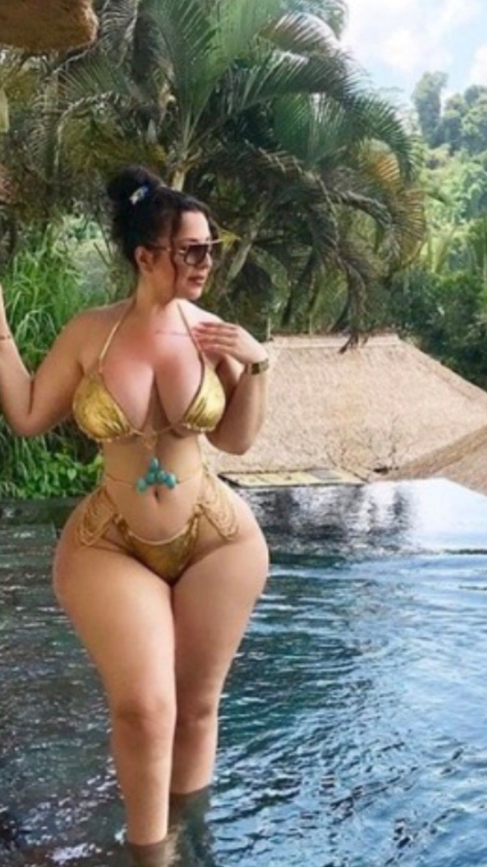 Women with a big waist