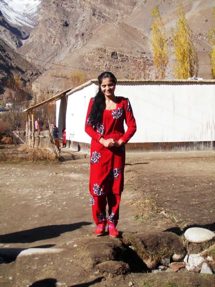 Tajik girls gooli