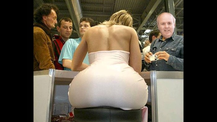 Girl with a big booty funny