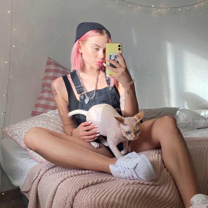 Alina Olesheva Kis Kis drain