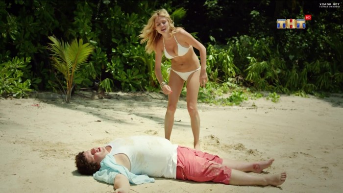 Yanina Studilina in the series island