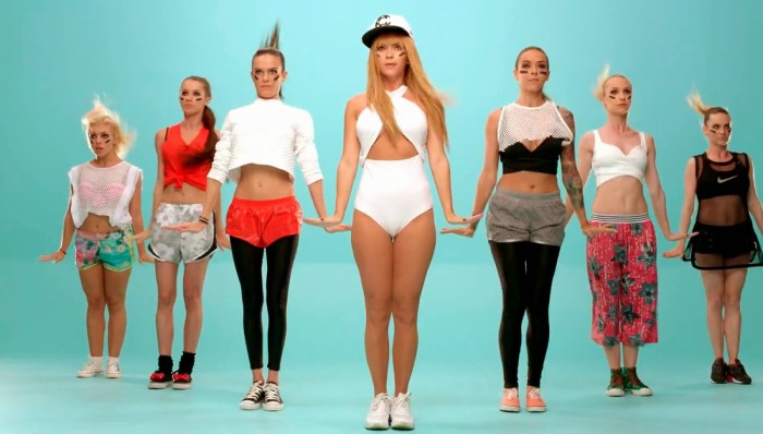 Brunette in the body in a bikini photoset