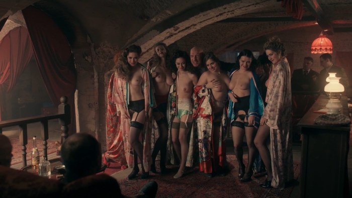 Anna Smart Naked Pussy