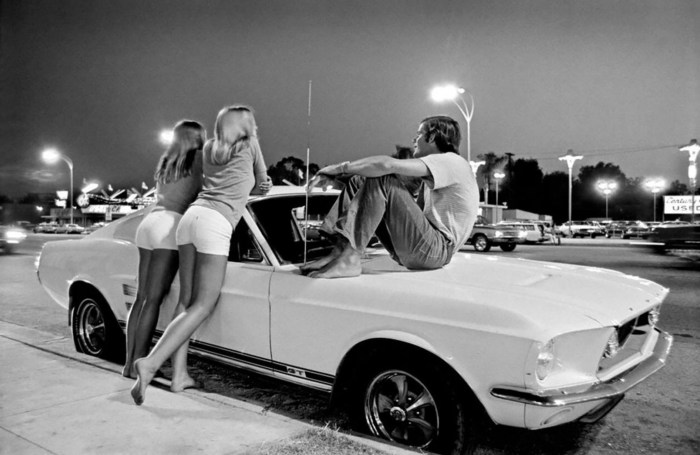 Beautiful buttocks on the beach