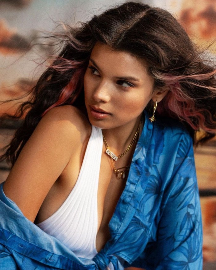 Leading Eagle and Tails Michel Andrade