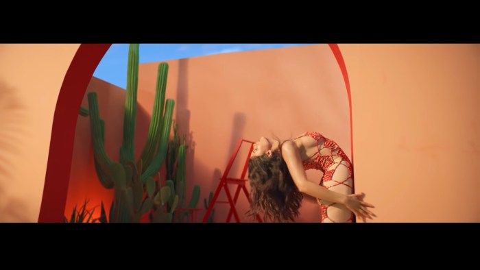 Michelle Andrade is hot