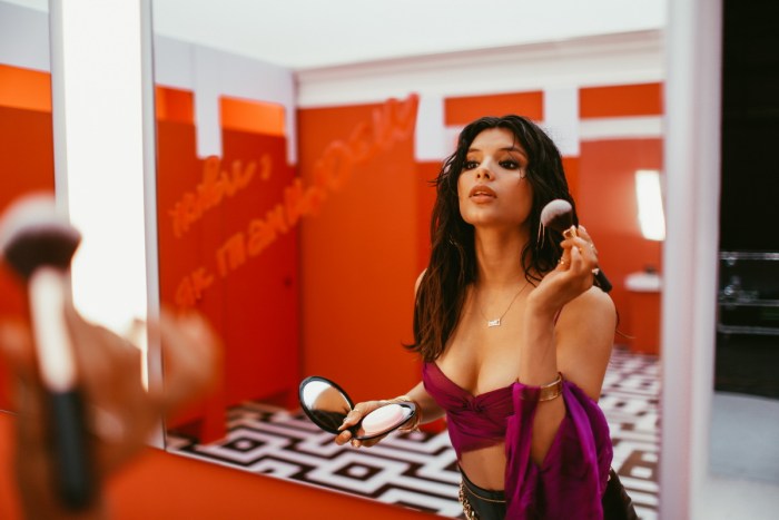 Michelle Andrade is hot