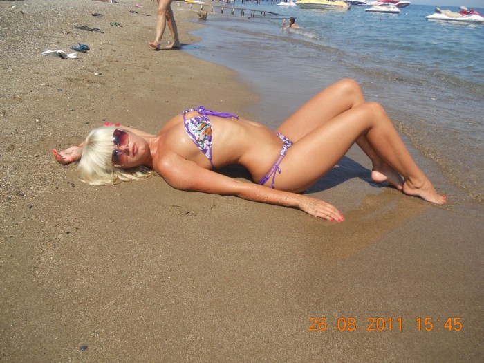 Buzova on the background of the temple