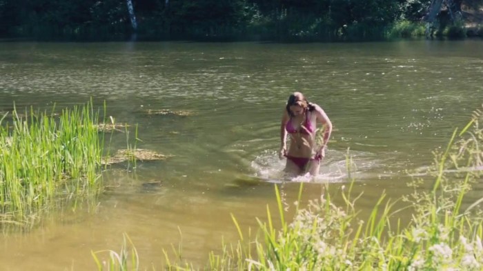 Melekhova Yanina naked in a chicken fried