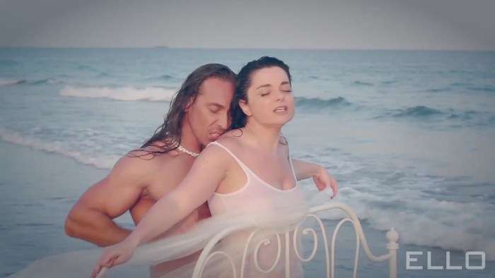 Natasha Koroleva in his youth in a swimsuit
