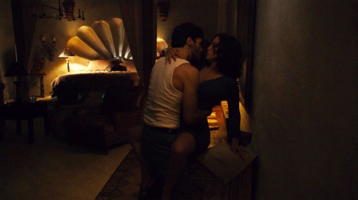 Jennifer Lopez films bed scenes
