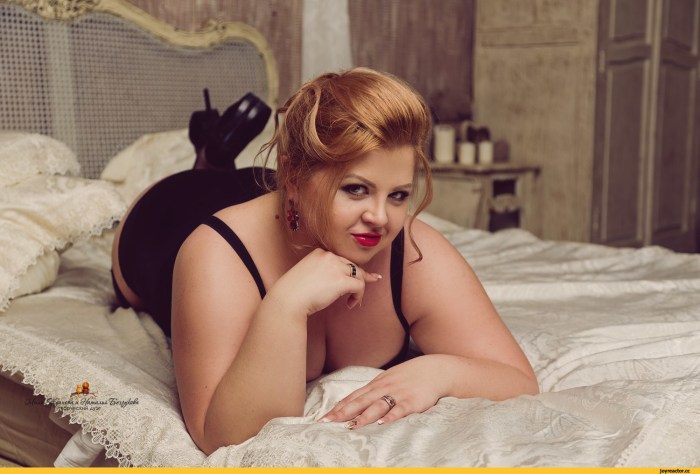 Model plus saz Joby Bach