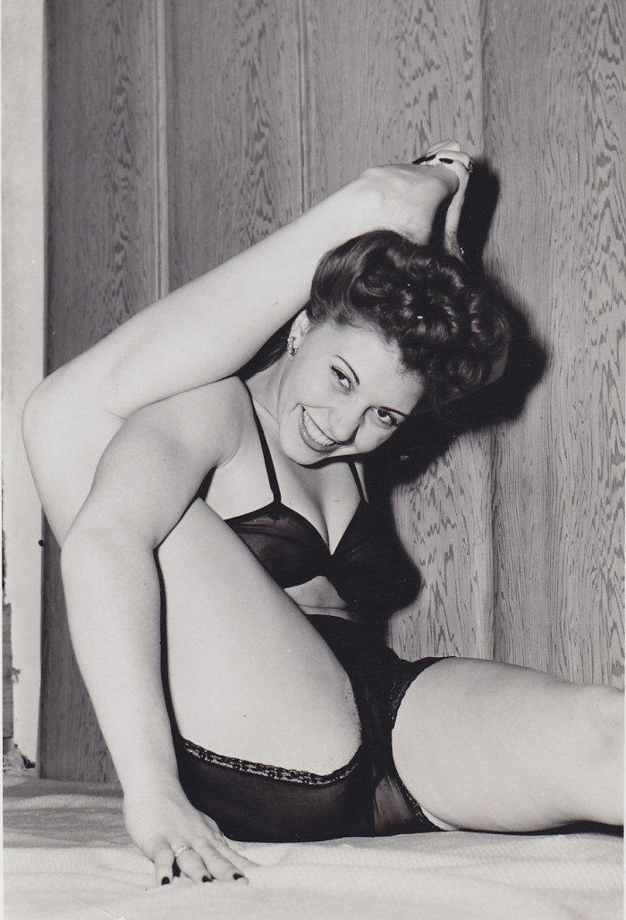 Ordinary adult naked women