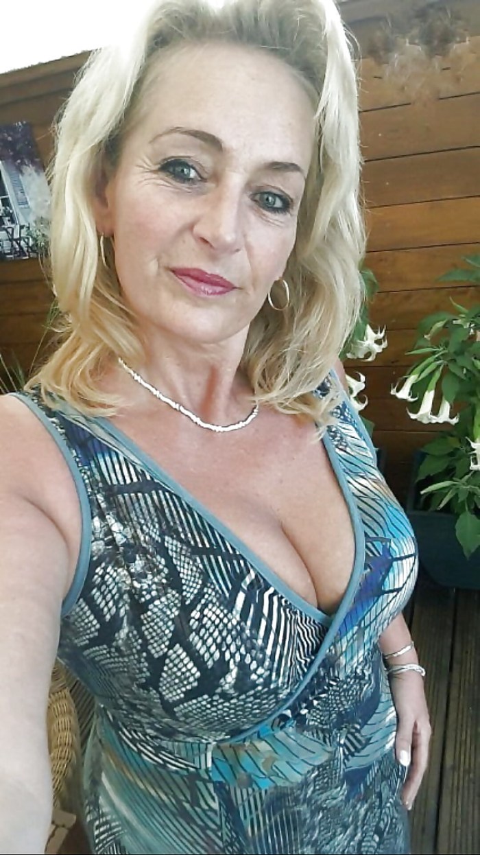 Grandmothers Mature blondes