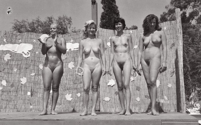 Young girls nudist retro