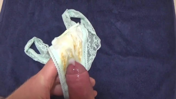 The guy finished the girl in panties