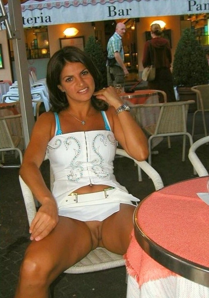 Wves and Girlfriends Upskirts (Sex