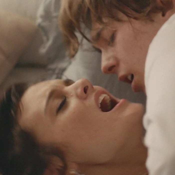 Frankie Shaw - 'Smilf' 's1e02