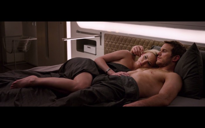 Jennifer Lawrence (passengers) Scene