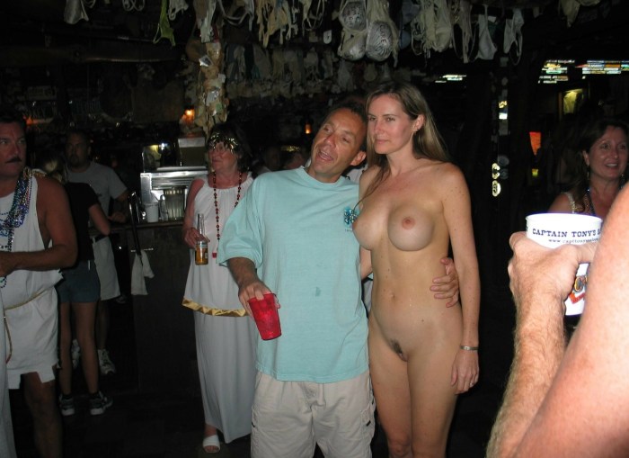 CMNF Matyura at a party