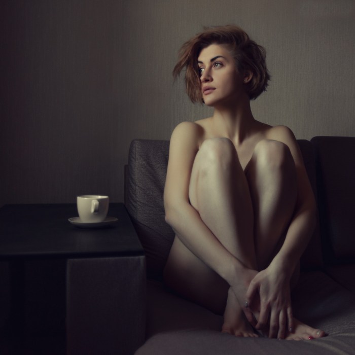 Photoshoot of naked women