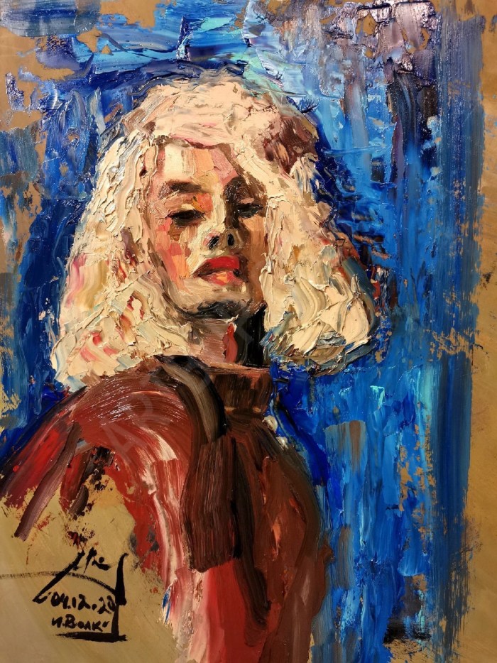 Keir Gilcrist and Emma Roberts Kiss