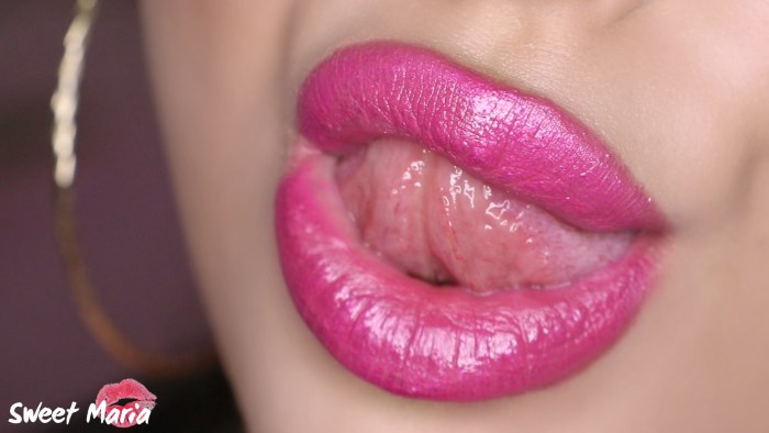 Language lips Fetish