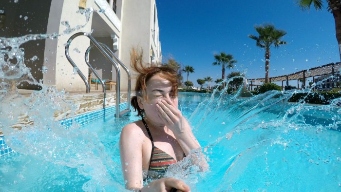 Yana Glushchenko Greek