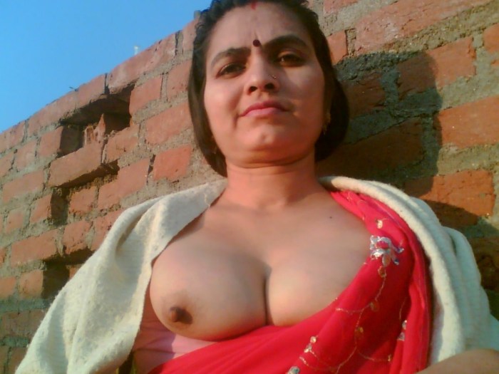 Pakistan girl boobs