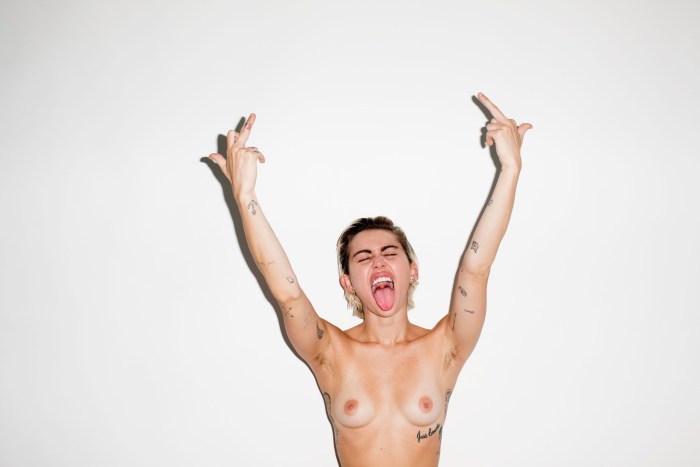 Miley Cyrus Wrecking Ball