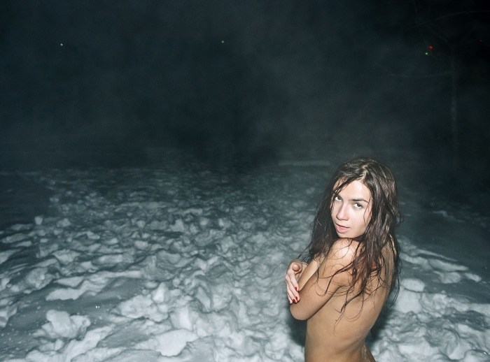 Naked girls bathed in an ice hole