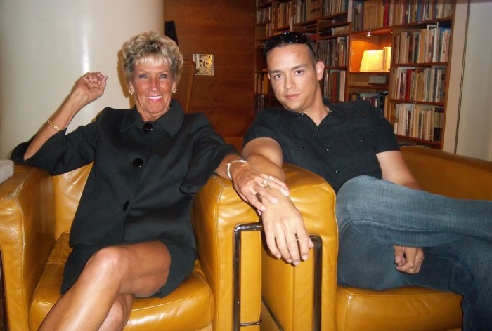 Leader PZ19JB carburetor