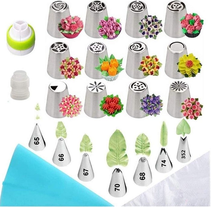 Nozzles for decorating cakes