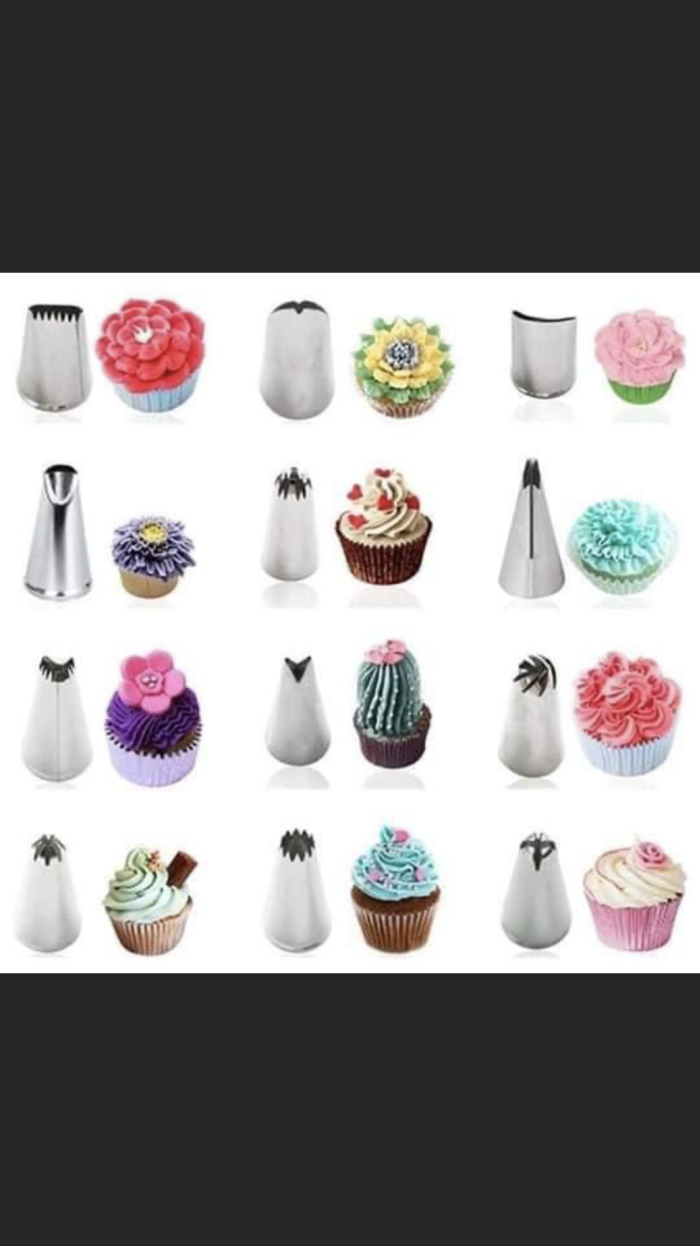 Plastic cream nozzles