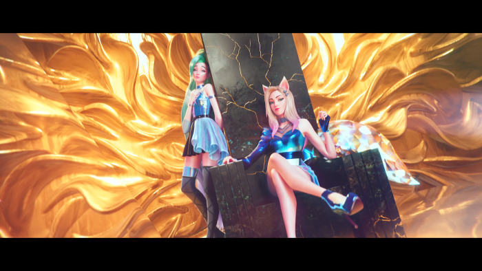 Postcard Books Are a Girls Best Friend