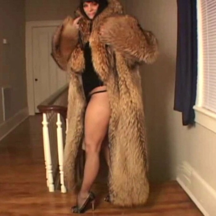 Fuck in fur fur coats