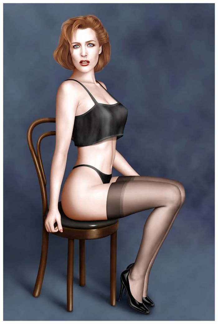 Gillian Anderson Hot