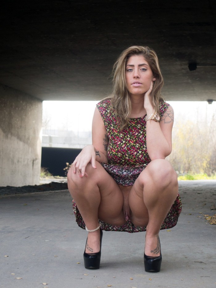 Mature wives anal naked feet