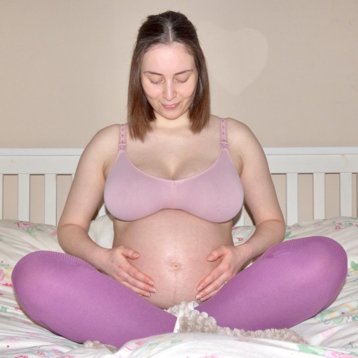 Christie Prenant Bed