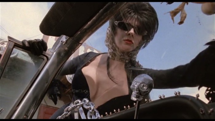 Elvira Bolgova barefoot