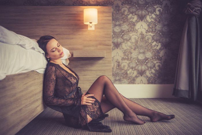 Angelina Petrova in Black Peanuar