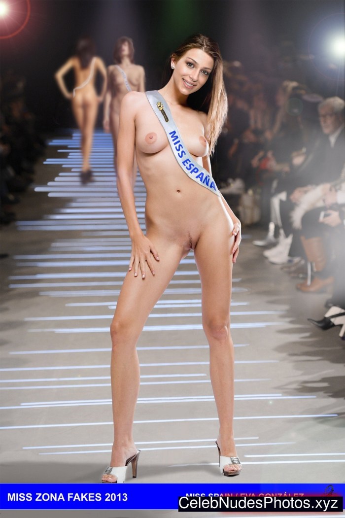 Many beautiful and naked girls