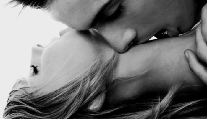 Kiss in the neck