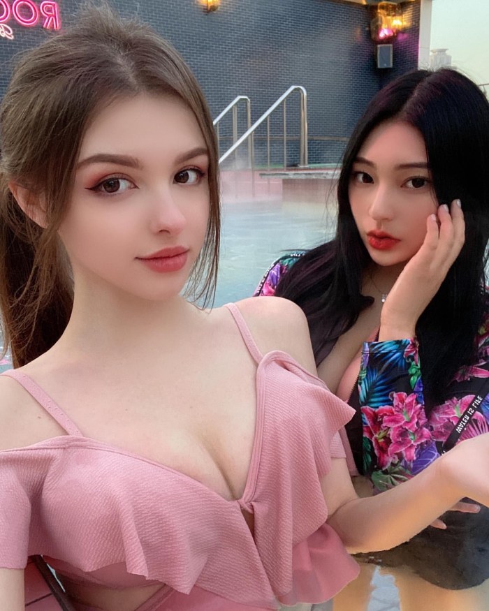 Elina Svetlova Bikini