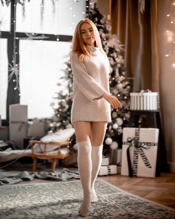 Julia Adamenko is hot